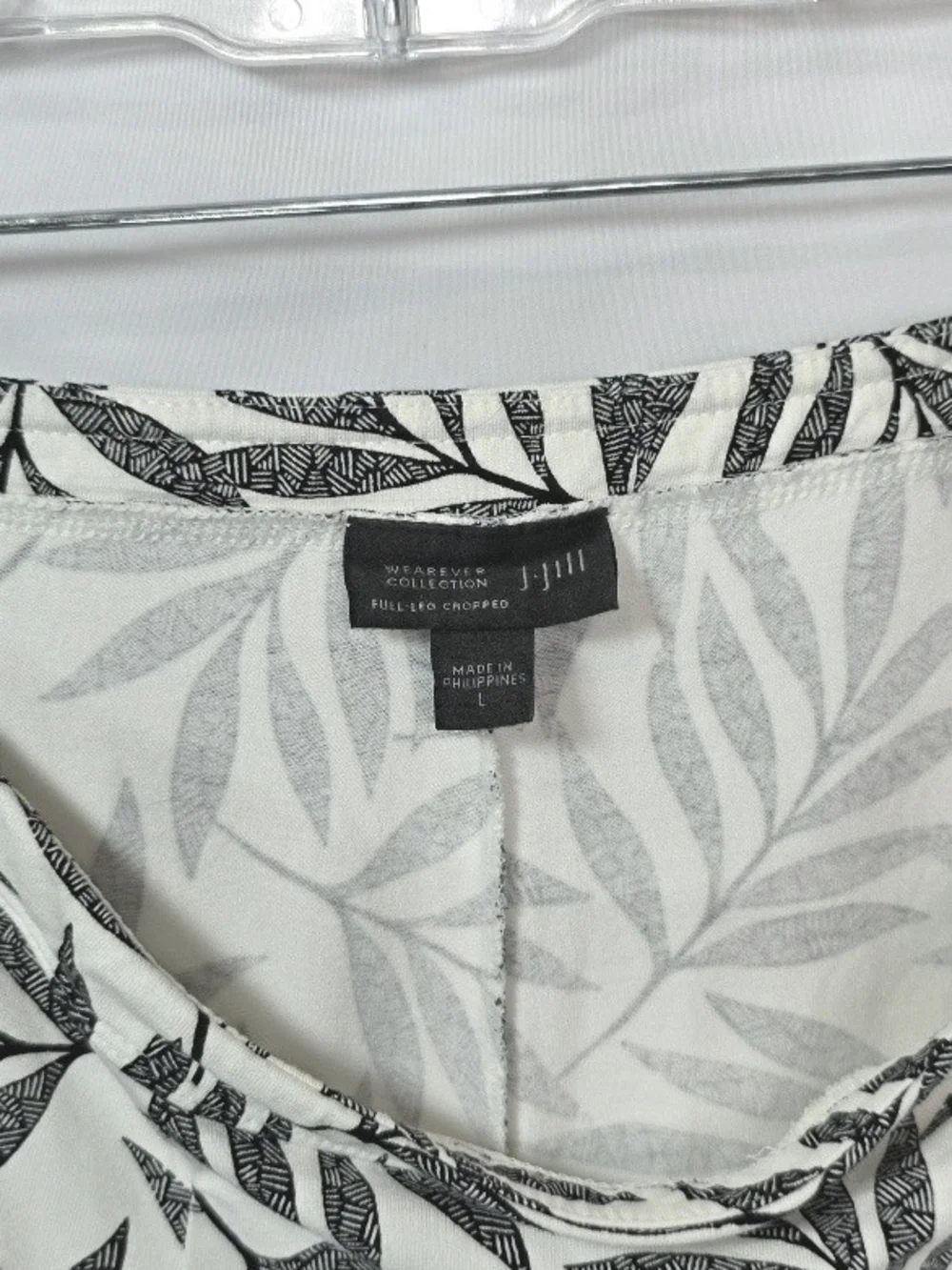 J. Jill Women's Stretch Boho Tropical Leaf Print Wide-Leg Cropped Pants Size L - Picture 2 of 6